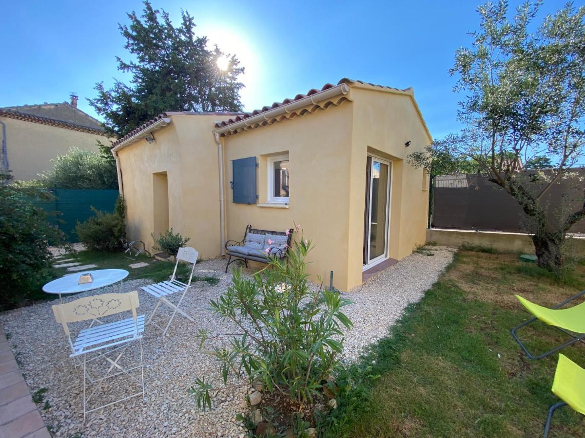 Gite Lou Sabai Au Pied Des Dentelles De Montmirail, Piscine Partagee Aubignan Exterior photo